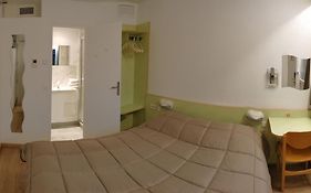 Fasthotel Well Inn Macon Sud - Un Hotel Fh Confort